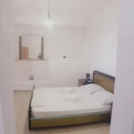 Mani Stevi * Argilia